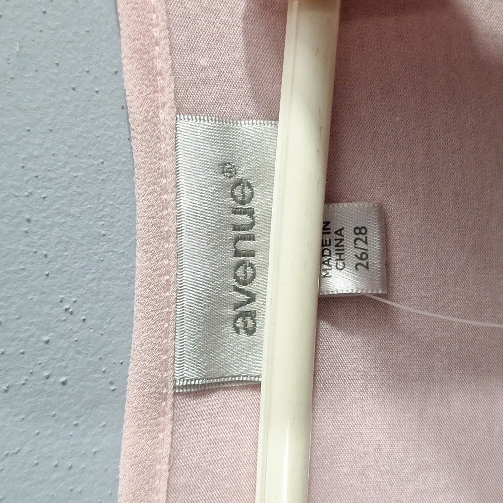 Avenue Light pink blouse - Picture 2 of 3